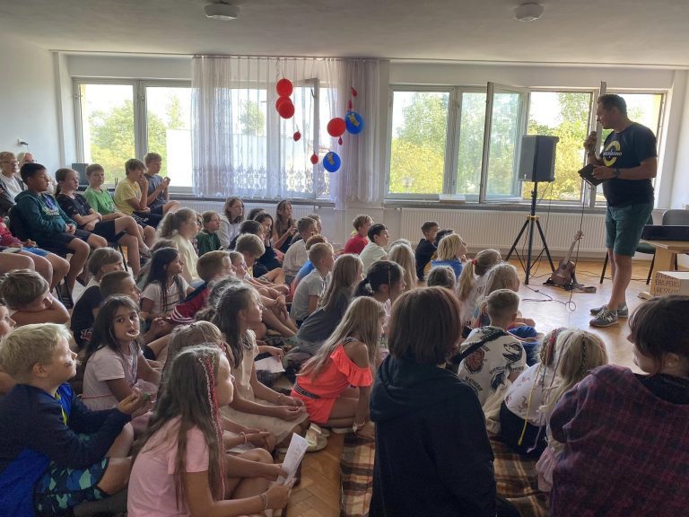ck leader angielski dla dzieci, hiszpański dla dzieci, włoski dla dzieci, korepetycje z matematyki KNURÓW